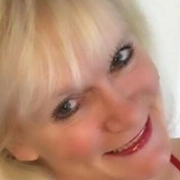 Sandie Lee Nøgen