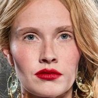Sandra Hunke Nøgen