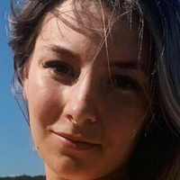 Sara Saraagraceelio Nøgen
