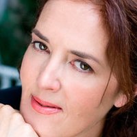 Sarah Blake Nøgen