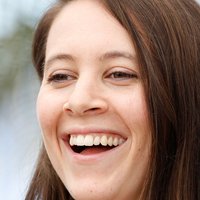 Sarah Burns Nøgen