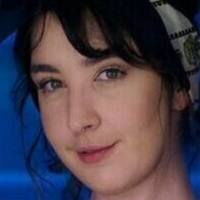 Sarah Button Nøgen