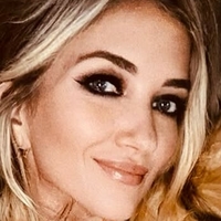 Sarah Darling Nøgen