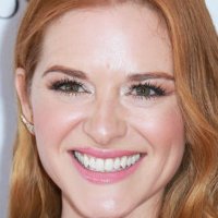 Sarah Drew Nøgen