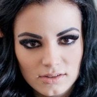 Saraya-Jade Bevis Nøgen