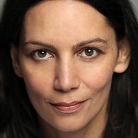 Sasha Behar Nøgen