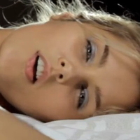 Sasha Blonde Nøgen