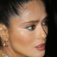 Selma Hayek Nøgen