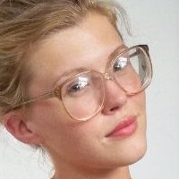Sharon Hinnendael Nøgen