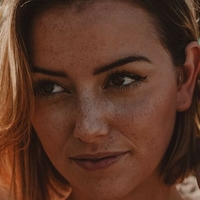 Shauna Dewit Nøgen