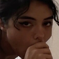 Shea Briar Nøgen