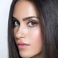 Shiva Negar Nøgen