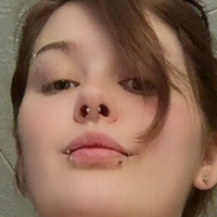 shylohnova Nøgen