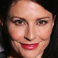 Simmone Mackinnon Nøgen