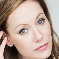 Simone-Élise Girard Nøgen
