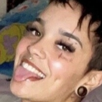 Sincerelymerce Nøgen