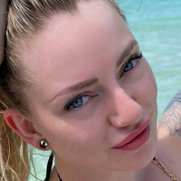 Sinead Bales Nøgen