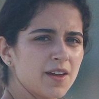 Sofi­a Toache Nøgen