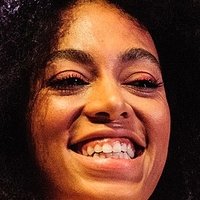 Solange Knowles Nøgen