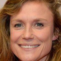 Sophie Hilbrand Nøgen
