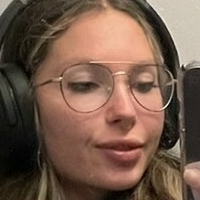 Sophie McArdi Nøgen