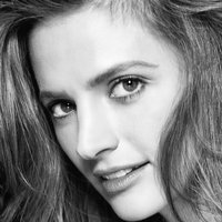Stana Katic Nøgen