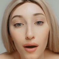 Stella Skye Nøgen