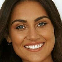 Steph Rayner Nøgen