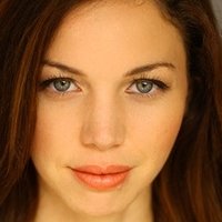 Stephanie Honore Nøgen