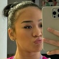 Suni Lee Nøgen