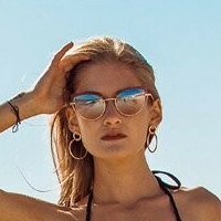 Sunny Emily Nøgen