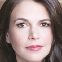 Sutton Foster Nøgen