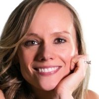 Suzanne Barker Nøgen