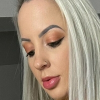Tabbi Edwards Nøgen