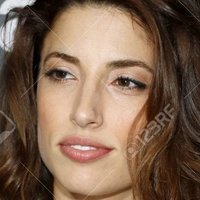 Tania Raymonde Nøgen