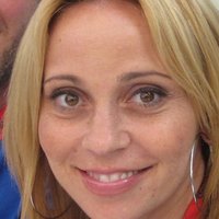 Tara Strong Nøgen