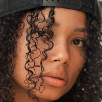 Tarcila Alves Nøgen