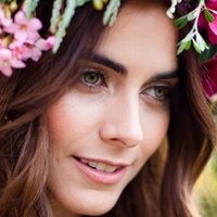 Tasha Courtney Nøgen