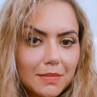 Tati Cariani Nøgen