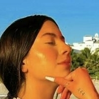 tati.garciaa Nøgen