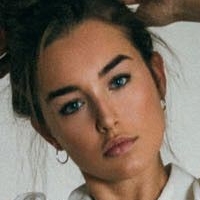 Taylor Bryant Nøgen