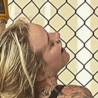 Taylor Killer Bee Starling Nøgen