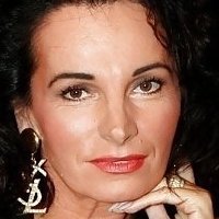 Teresa Orlowski Nøgen