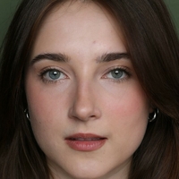 Tess Dinerstein Nøgen
