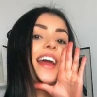 Thaina Bicalho Nøgen