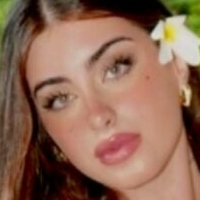 Thais Gauchkarian Nøgen