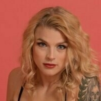 theofficialamandashow Nøgen