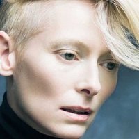 Tilda Swinton Nøgen