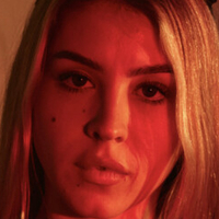 Tilley Rose Nøgen
