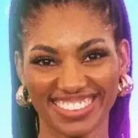Tina Calamba Nøgen